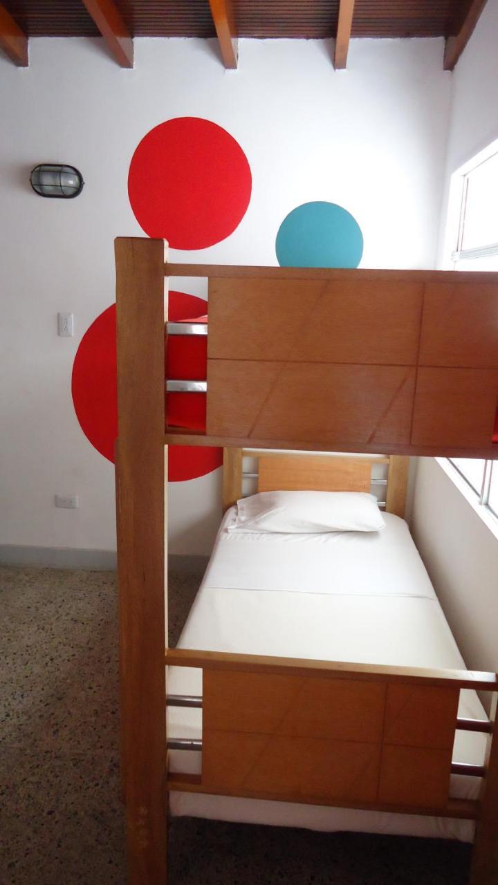 Iris Hostel เมเดยิน ภายนอก รูปภาพ