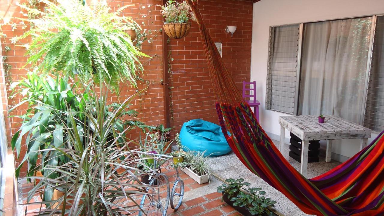 Iris Hostel เมเดยิน ภายนอก รูปภาพ