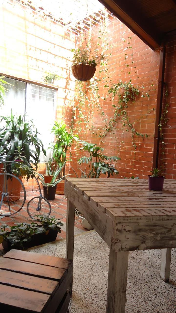 Iris Hostel เมเดยิน ภายนอก รูปภาพ